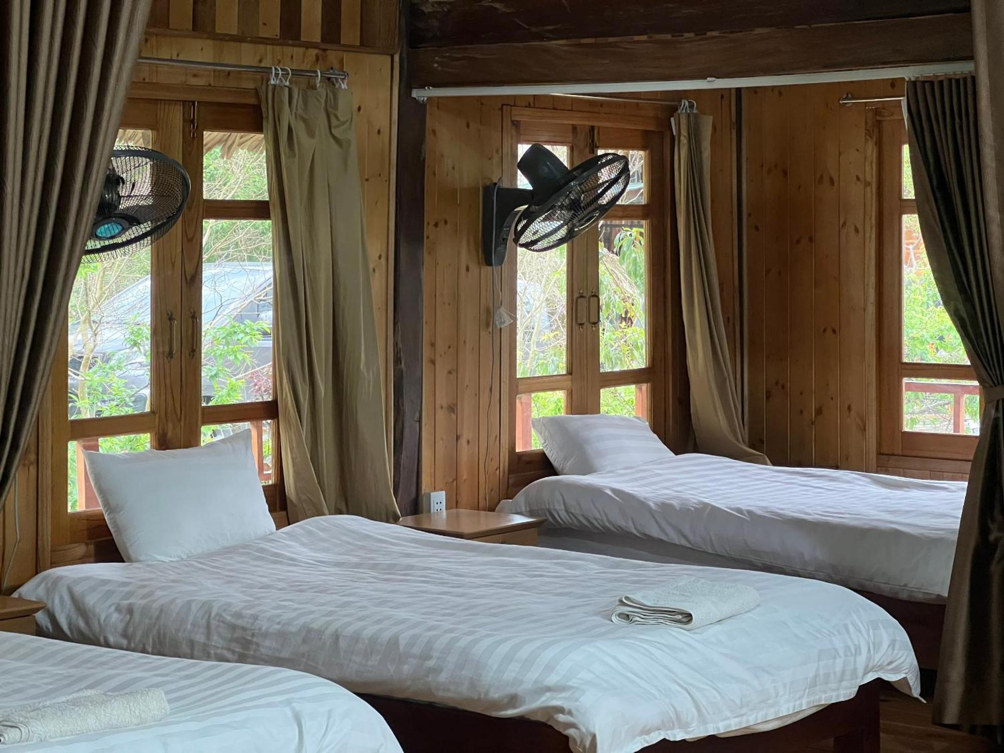 Tom'S Du Gia Homestay Làng Cac Buitenkant foto